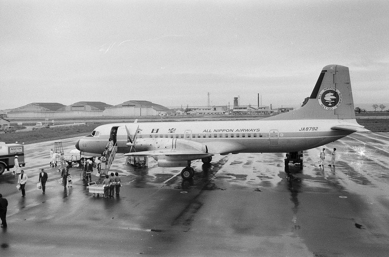 大村空港の飛行機